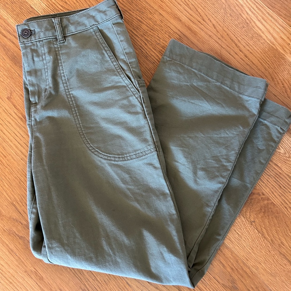 Women’s size 4 Patagonia Worn Wear Pant